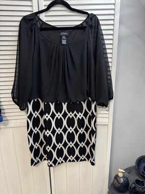 Enfocus Studio Black & White Geometric Overlay Dress